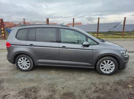 Volkswagen - Touran