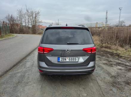 Volkswagen - Touran