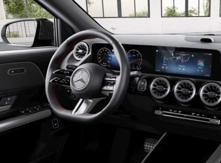 Mercedes-Benz - GLA