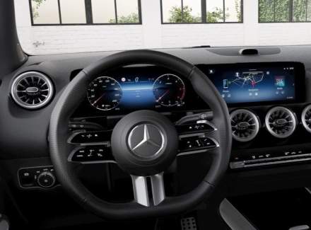 Mercedes-Benz - GLA