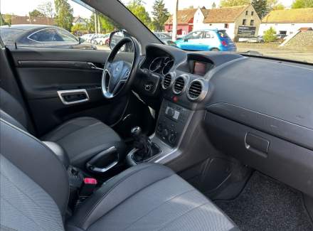 Opel - Antara