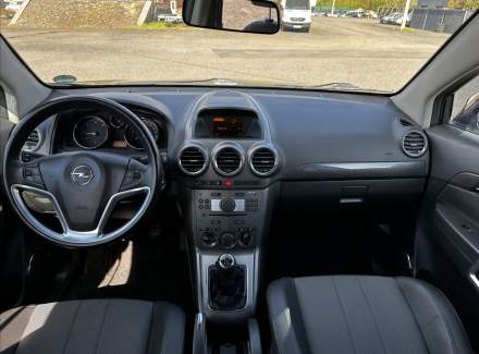 Opel - Antara