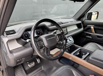 Land Rover - Defender