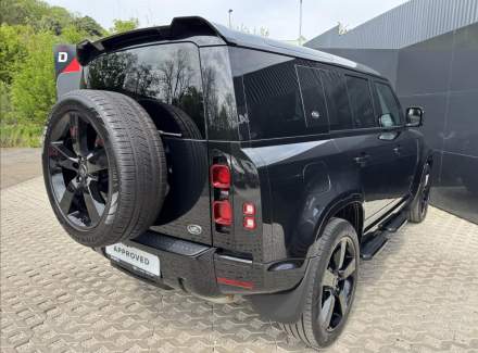 Land Rover - Defender