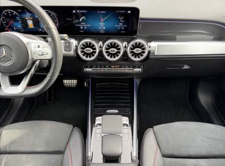 Mercedes-Benz - GLB