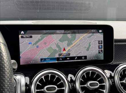 Mercedes-Benz - GLB
