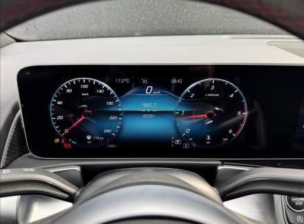 Mercedes-Benz - GLB