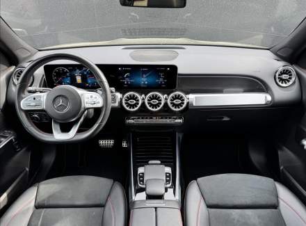 Mercedes-Benz - GLB