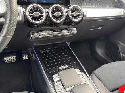 Mercedes-Benz - GLB