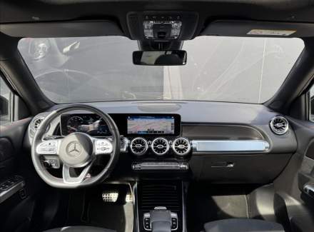 Mercedes-Benz - GLB