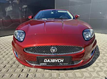Jaguar - XK 8