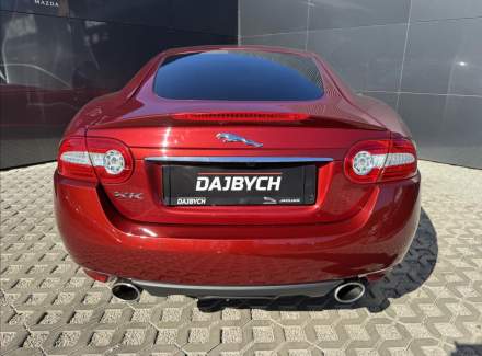 Jaguar - XK 8