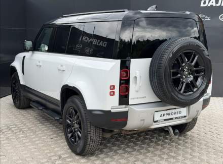 Land Rover - Defender