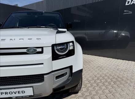 Land Rover - Defender