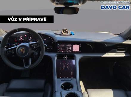 Porsche - Taycan
