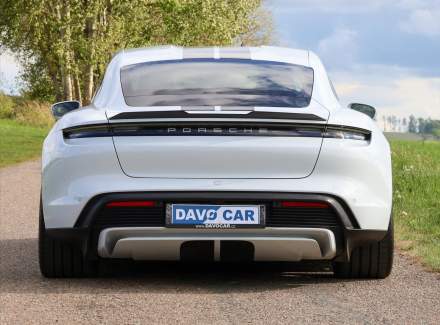 Porsche - Taycan