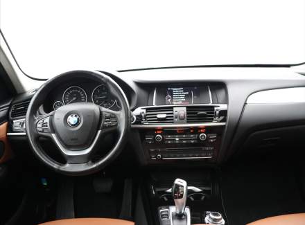 BMW - X3