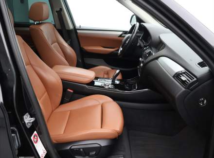 BMW - X3