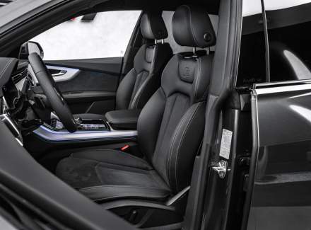 Audi - Q8