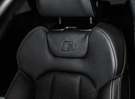 Audi - Q8
