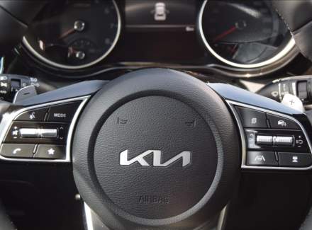 Kia - XCeed