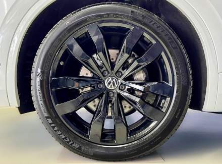 Volkswagen - Touareg