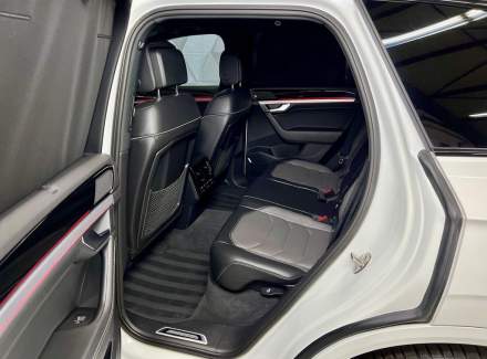 Volkswagen - Touareg