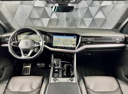 Volkswagen - Touareg