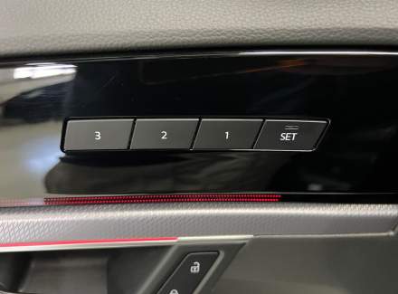 Volkswagen - Touareg