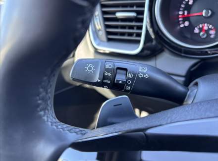 Kia - XCeed