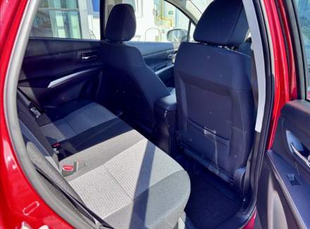 Suzuki - SX4