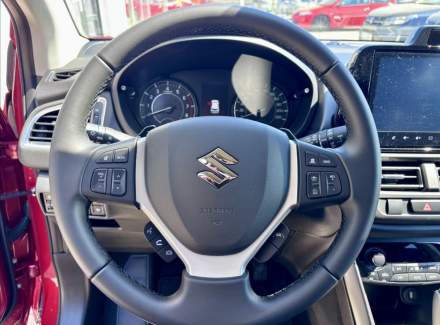 Suzuki - SX4