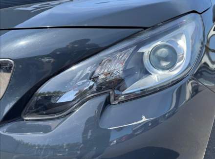 Peugeot - 2008