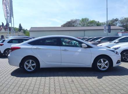 Hyundai - i40