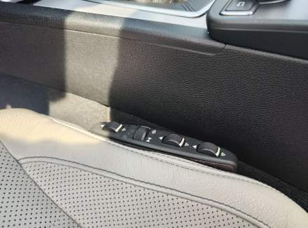 Mercedes-Benz - E-class