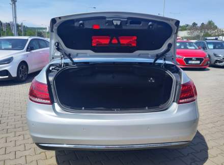 Mercedes-Benz - E-class