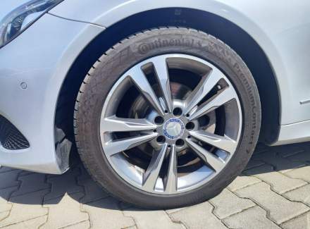 Mercedes-Benz - E-class