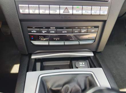 Mercedes-Benz - E-class