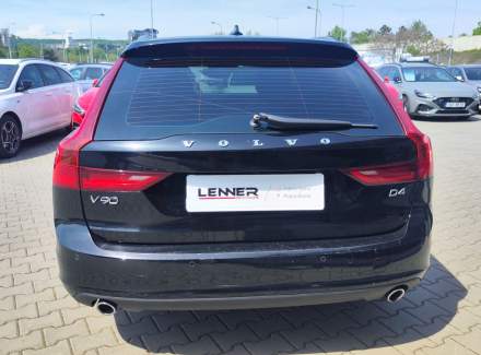Volvo - V90