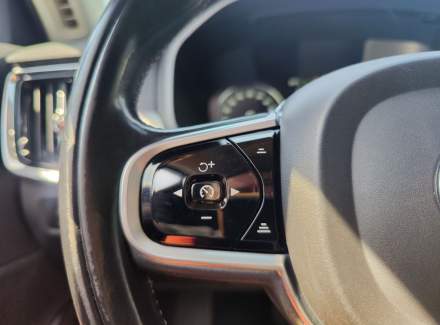 Volvo - V90