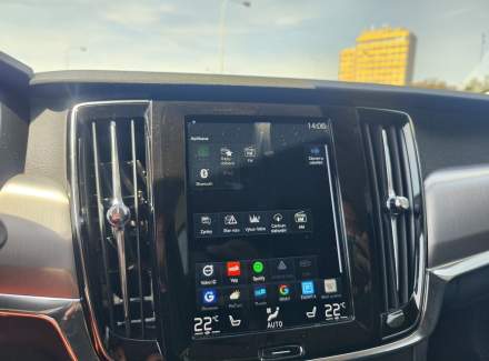 Volvo - V90