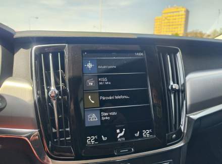 Volvo - V90