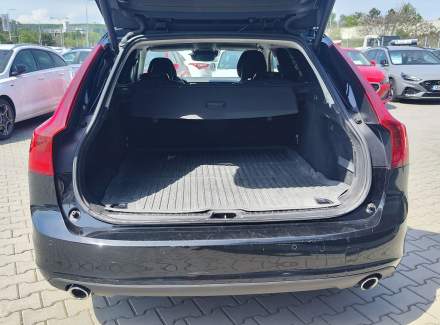 Volvo - V90