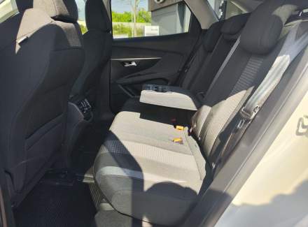 Peugeot - 3008
