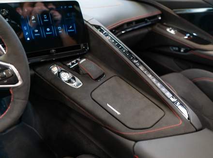 Chevrolet - Corvette