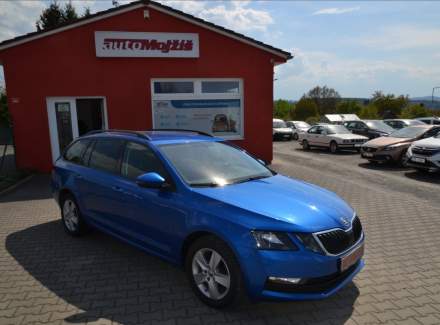 Škoda - Octavia