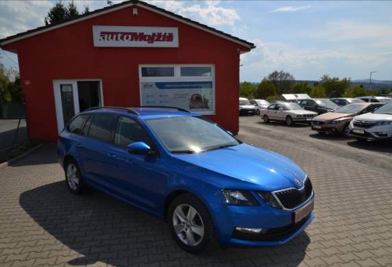 Škoda - Octavia