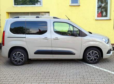 Opel - Combo