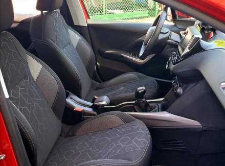 Peugeot - 2008