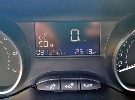 Peugeot - 2008